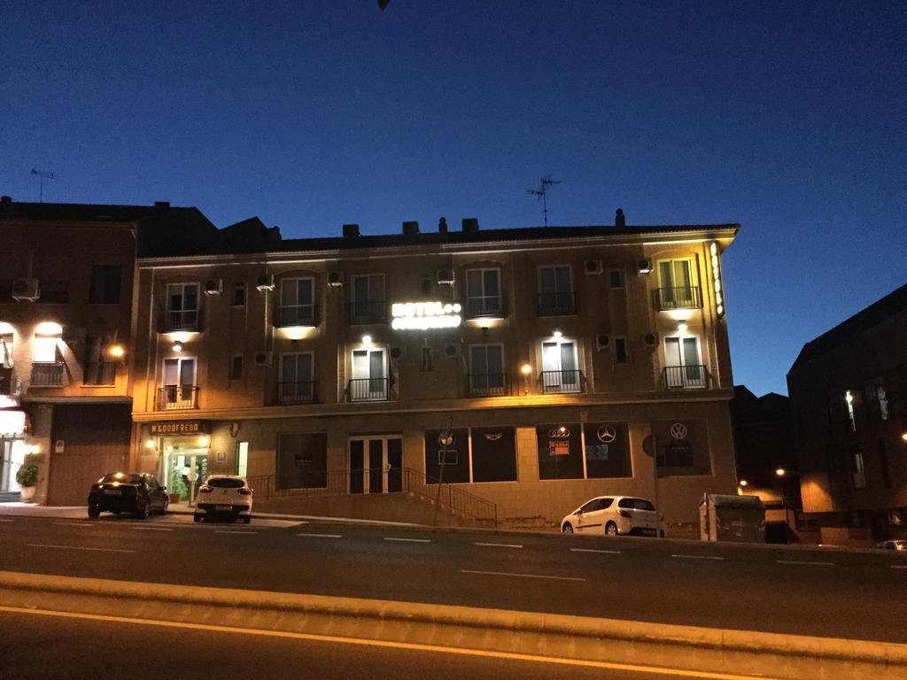 Hotel Godofredo Τολέδο Εξωτερικό φωτογραφία
